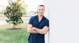 How to Pose Men (Posing Ideas + Male Photography Tips)